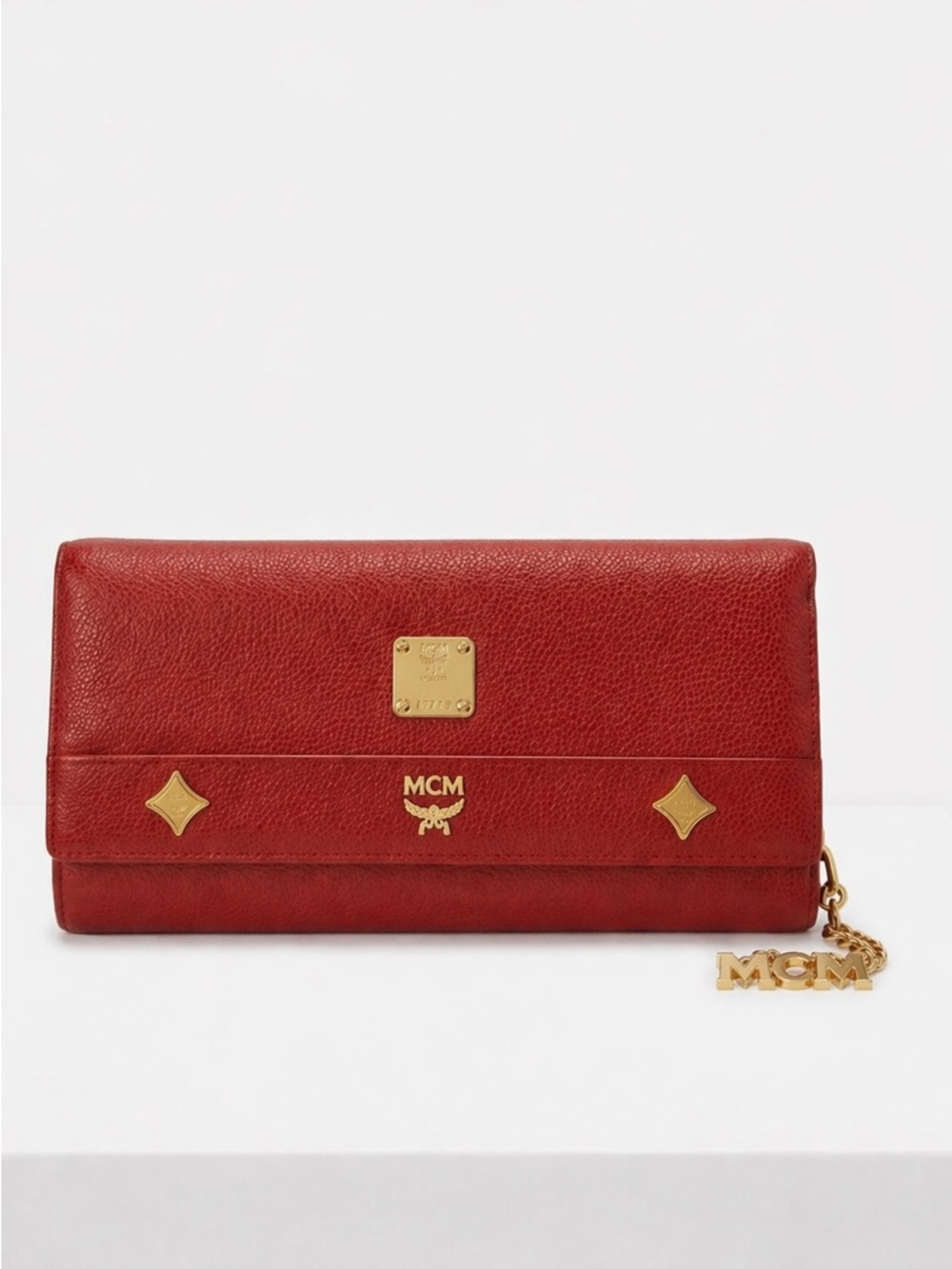 MCM Red Pebbled Leather Long Continental Wallet Gold Hardware Logo Charm W/COA